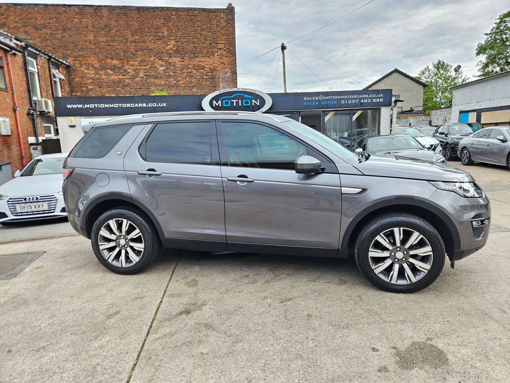 Land Rover Discovery Sport 2.0 Td4 180 Se Tech #8