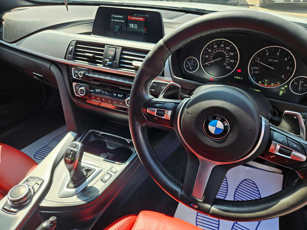 BMW 3 Series Saloon Blue #28