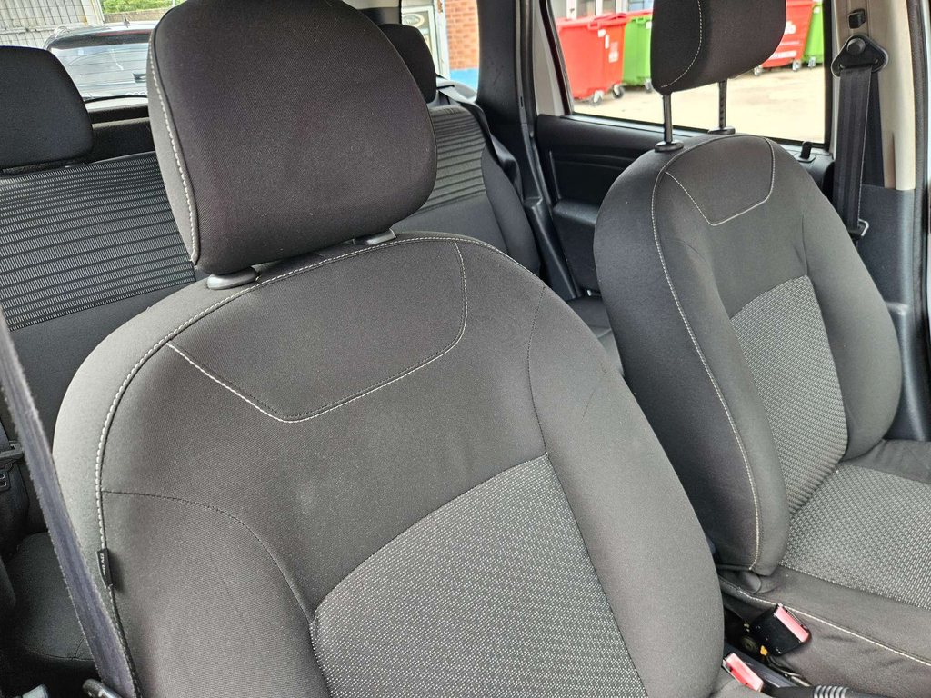 Dacia Duster Suv 1.5 Dci Laureate 4Wd Euro 5 201515 White #16
