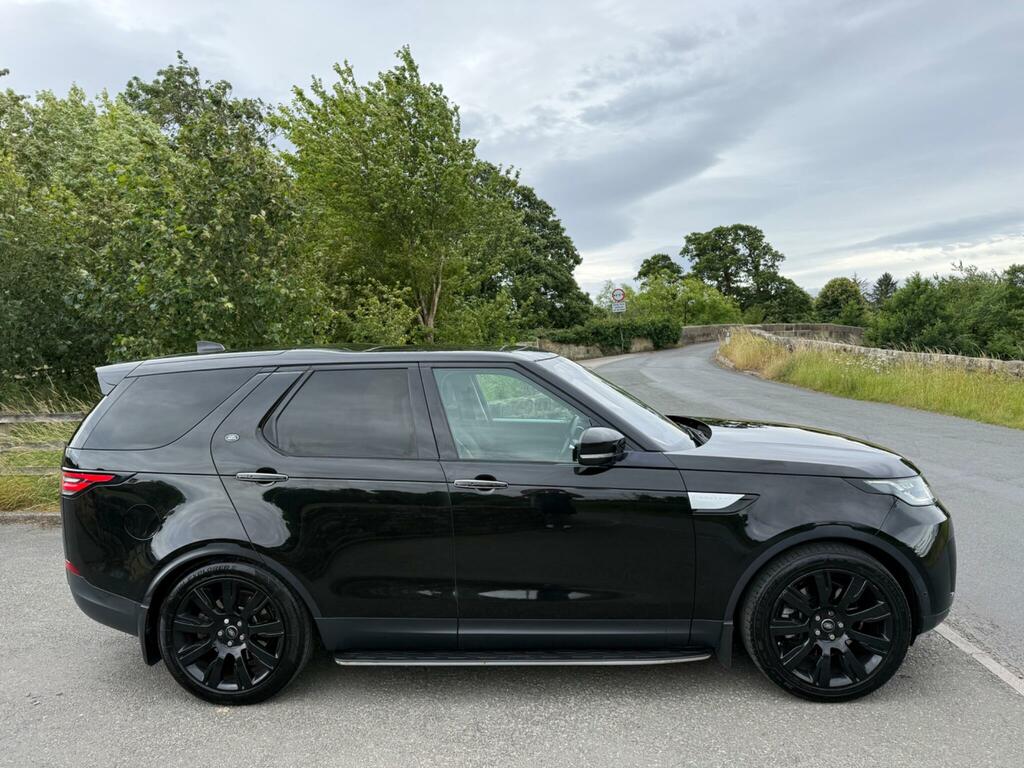 Land Rover Discovery 3.0 Td V6 Hse Luxury 4Wd Euro 6 Ss SX66EHO Black #4