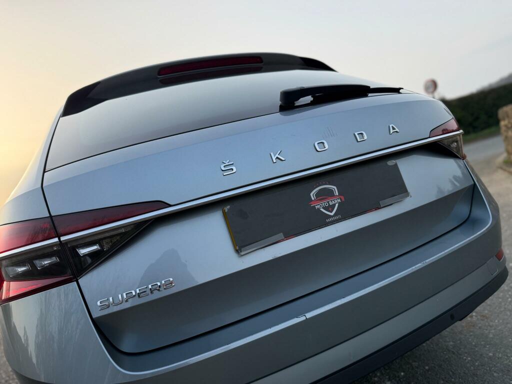 Skoda Superb Automatic Grey #32