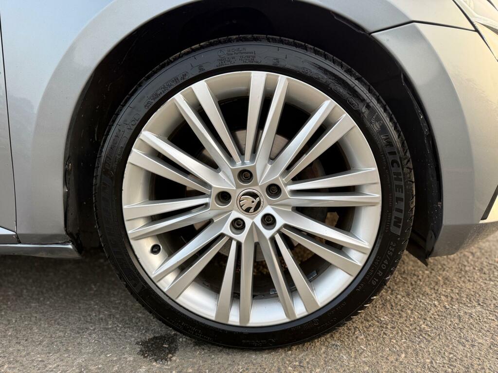 Skoda Superb Automatic Grey #38