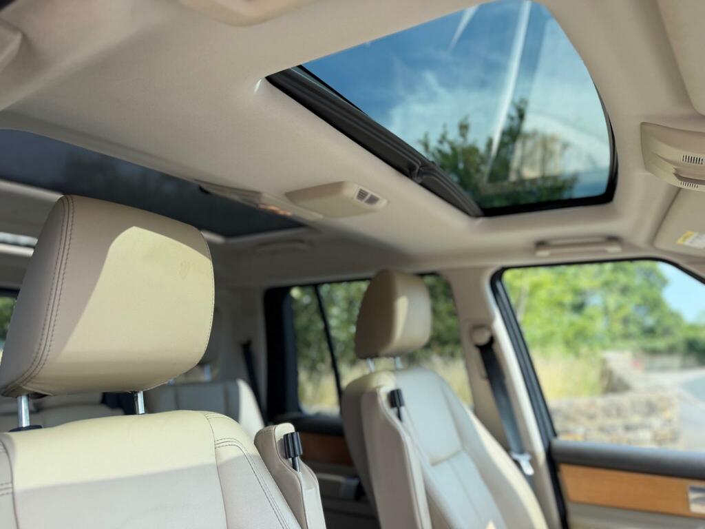 Land Rover Discovery 4 4 3.0 Grey #44