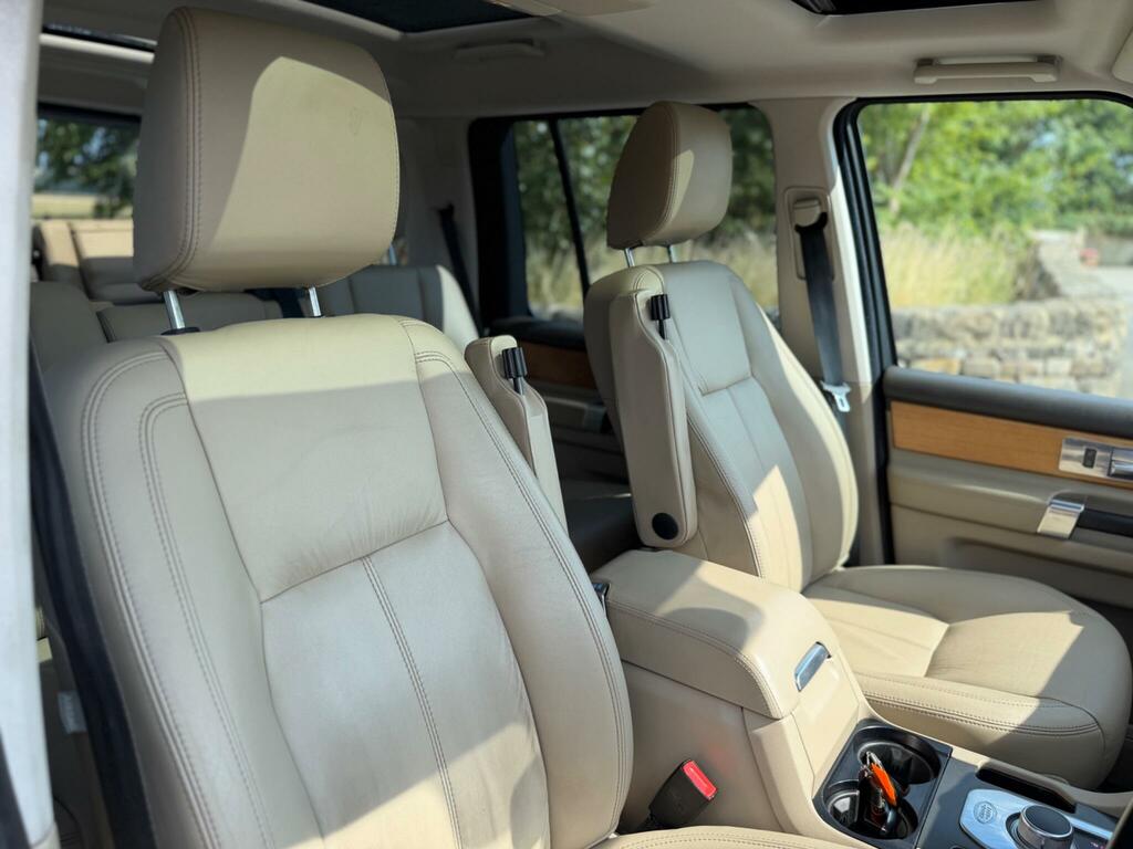 Land Rover Discovery 4 4 3.0 Grey #23