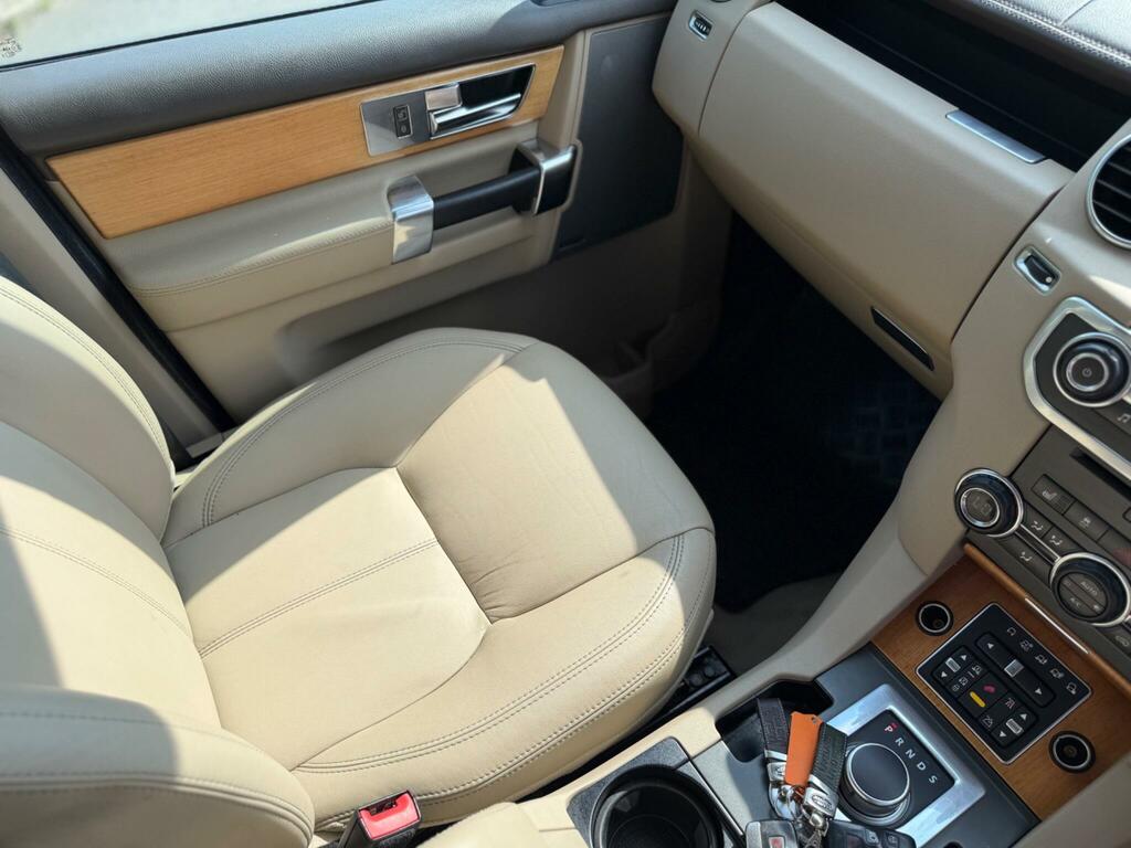 Land Rover Discovery 4 4 3.0 Grey #50