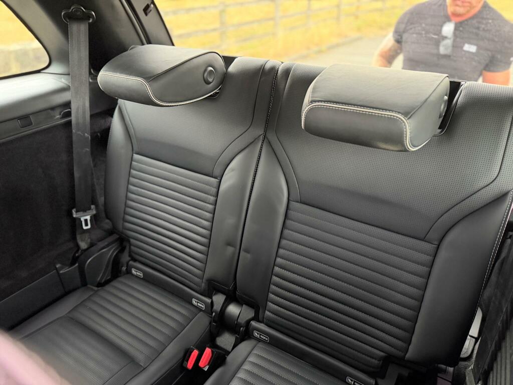 Land Rover Discovery Suv Blue #23