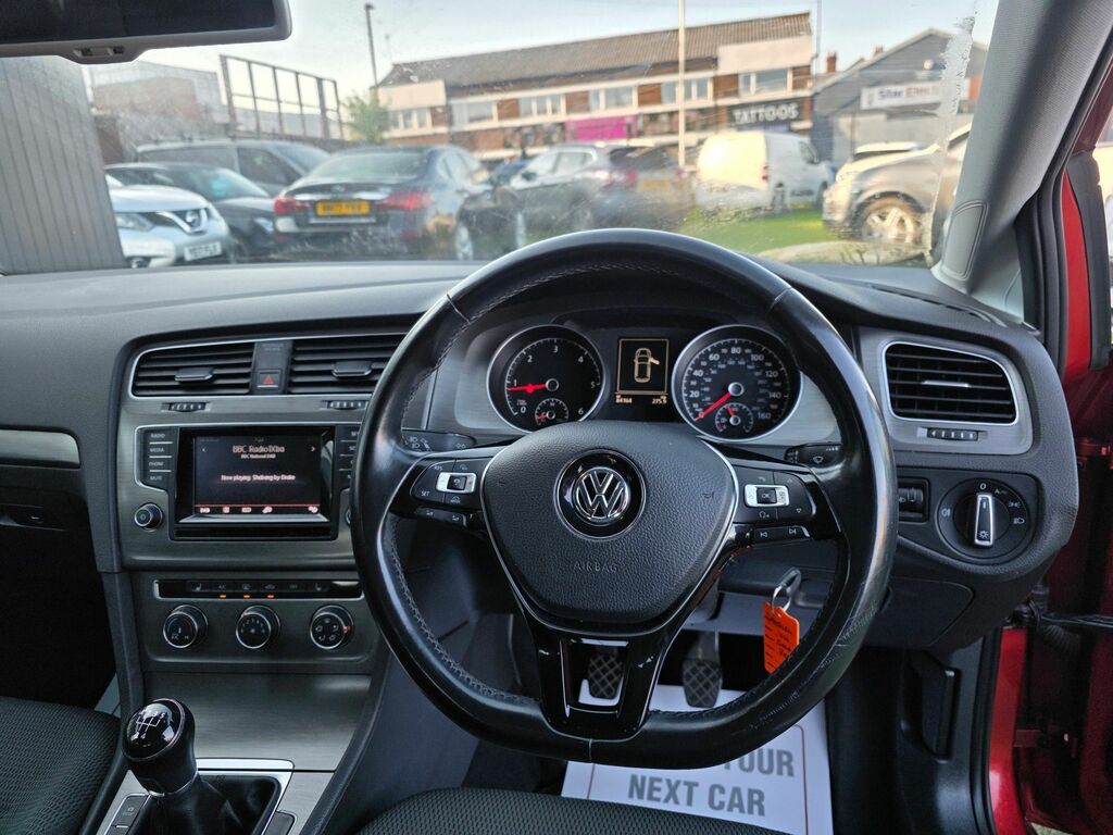 Volkswagen Golf 1.6 Tdi Bluemotion Tech Se Hatchback Ma Red #2