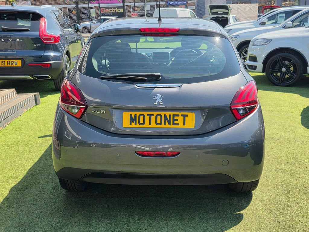 Peugeot 208 1.2 Puretech Signature Hatchback Grey #6