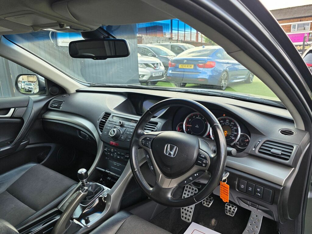 Honda Accord Vtec Executive Service History Silver #20
