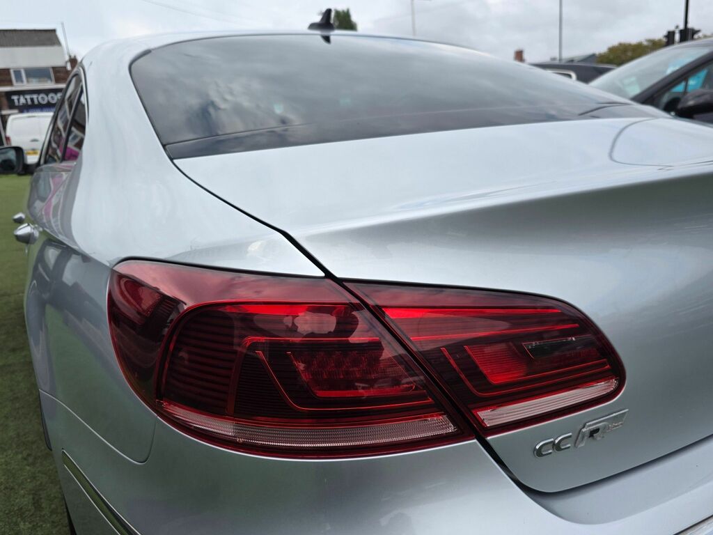 Volkswagen CC 2.0 Tdi 177 Bluemotion Tech R-line Dsg  #22