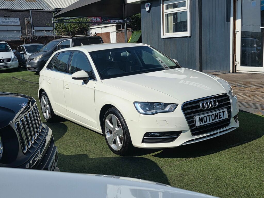 Audi A3 1.6 Tdi Sport Sportback S Tronic Euro 5 White