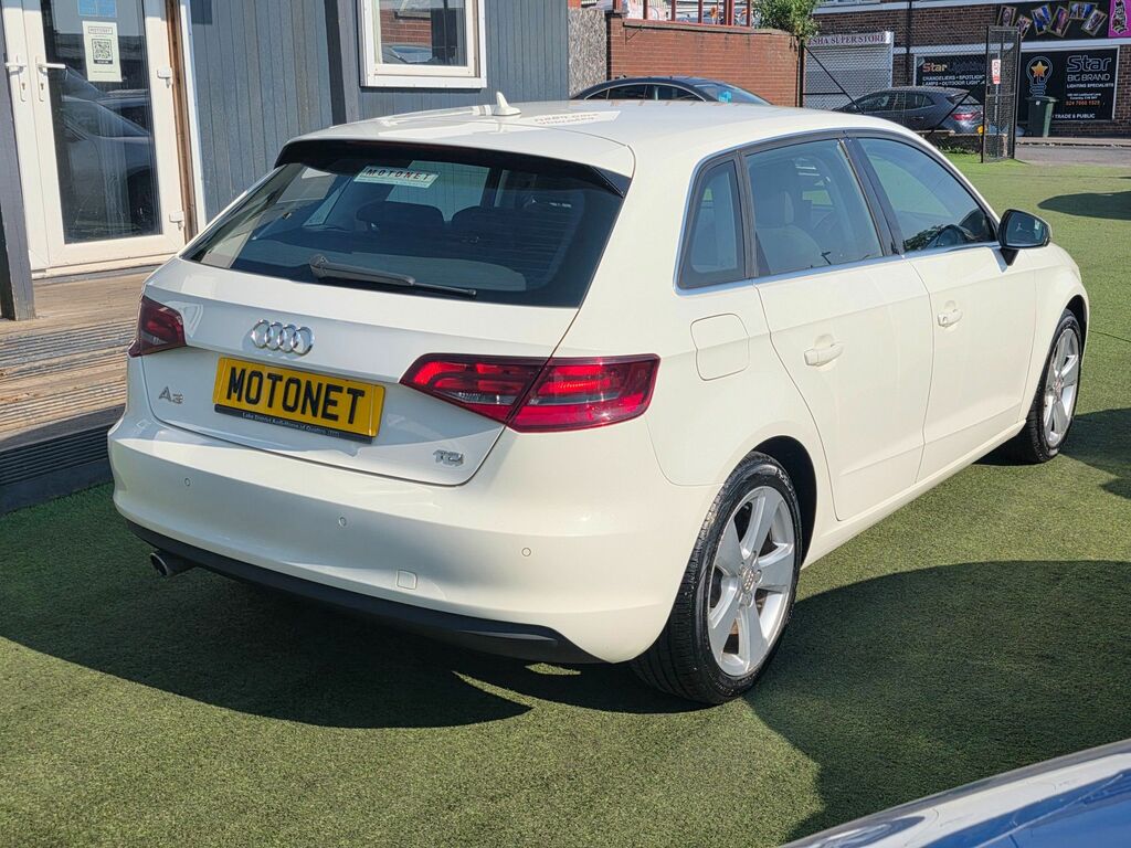Audi A3 1.6 Tdi Sport Sportback S Tronic Euro 5 White #6