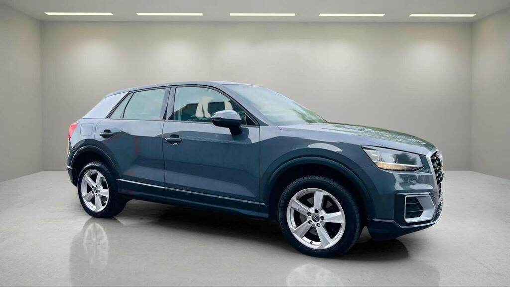 Audi Q2 Suv 2.0 Tdi Sport S Tronic Quattro Euro 6 Ss AU18KRZ Grey #4