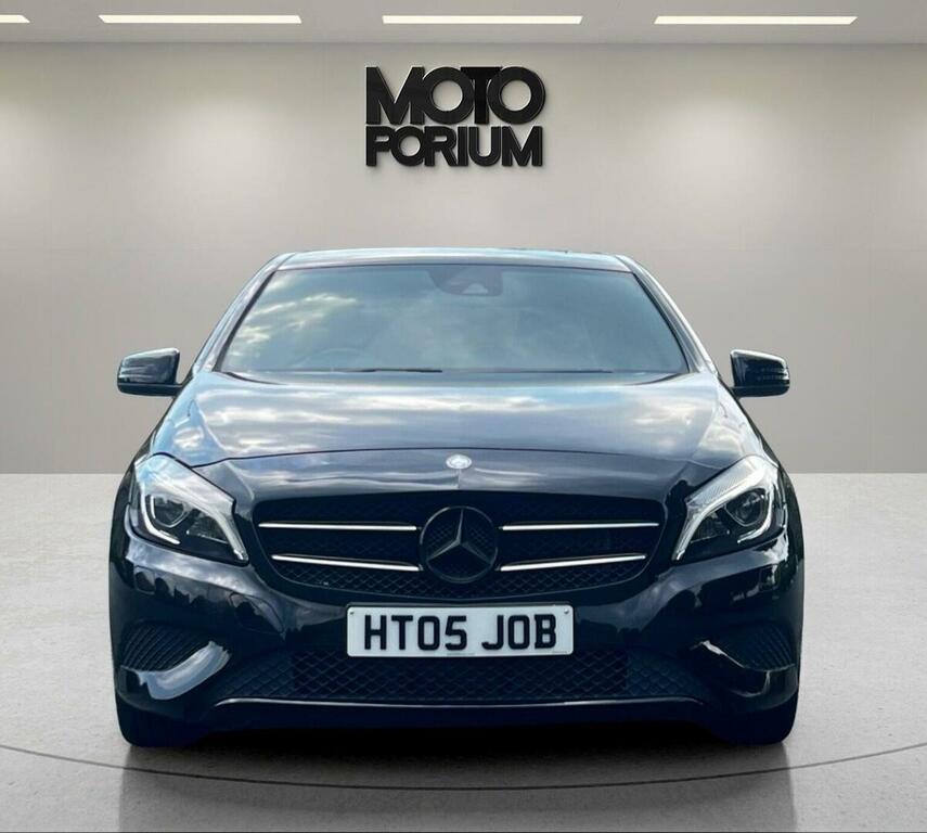 Mercedes-Benz A Class Hatchback 2.1 A200d Amg Line Premium 7G-dct Euro HT05JOB Black #2