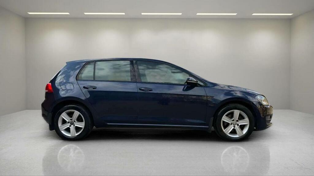 Volkswagen Golf Hatchback 1.6 Tdi Bluemotion Tech Match Edition Ds SV66VJM Blue #4