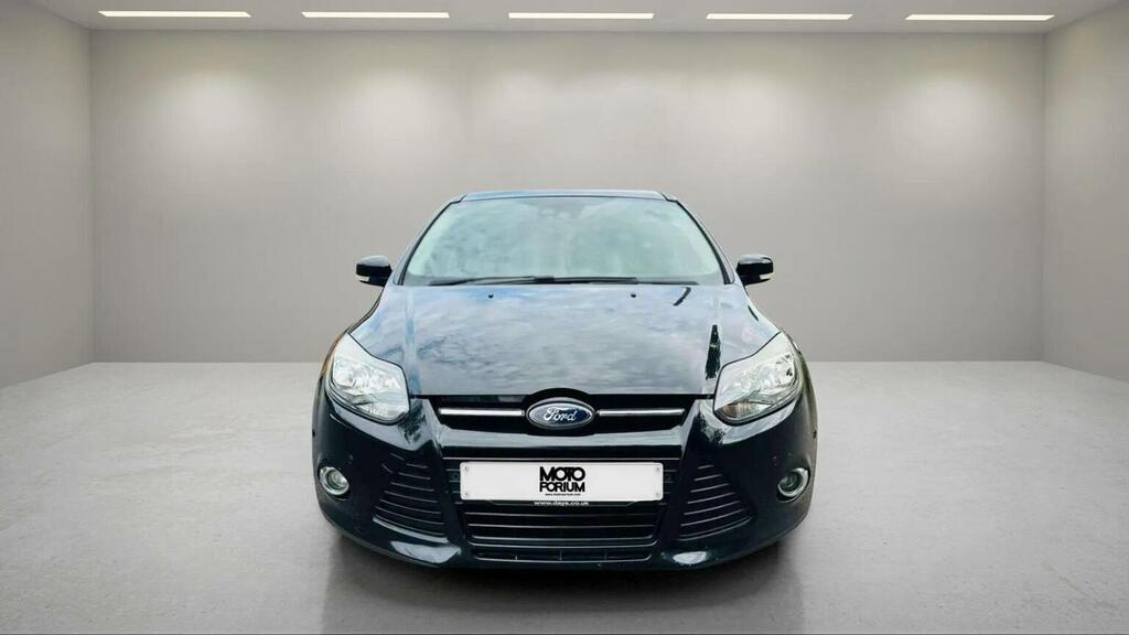 Ford Focus Hatchback 2.0 Tdci Titanium Powershift Euro 5 Black #3