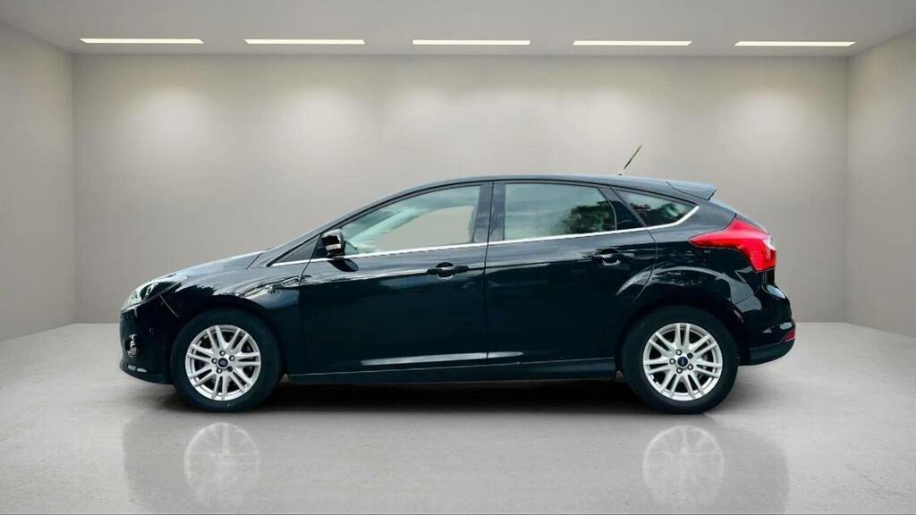 Ford Focus Hatchback 2.0 Tdci Titanium Powershift Euro 5 Black #5