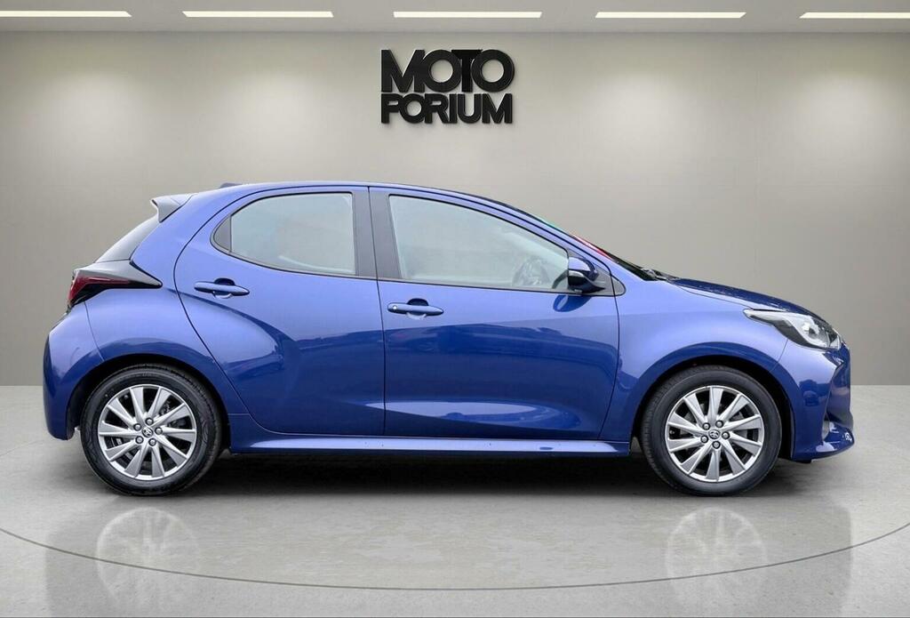 Toyota Yaris Hatchback 1.5 Vvt-h Icon E-cvt Euro 6 Ss 2 YP23XSA Blue #3