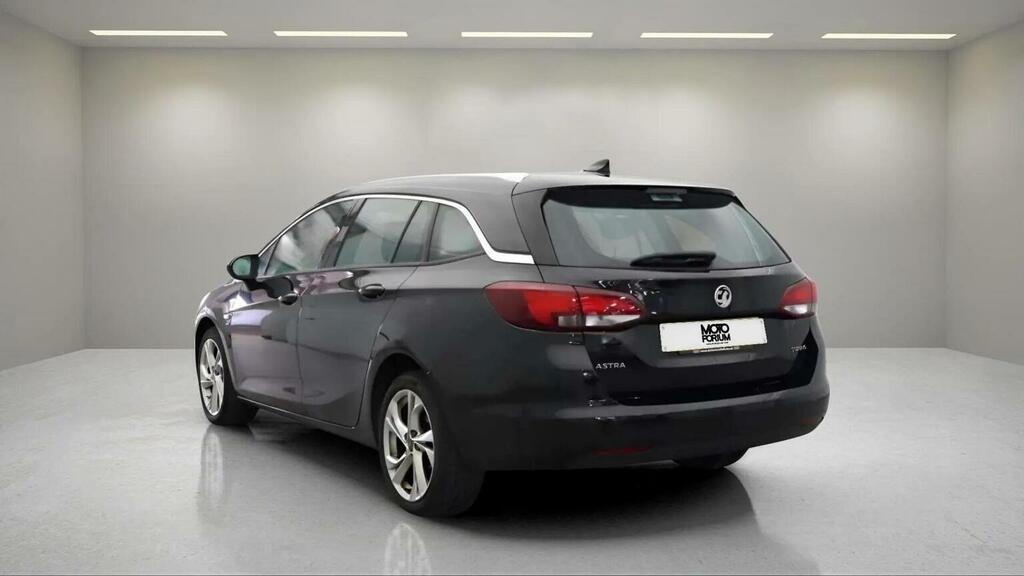 Vauxhall Astra Hatchback Black #10