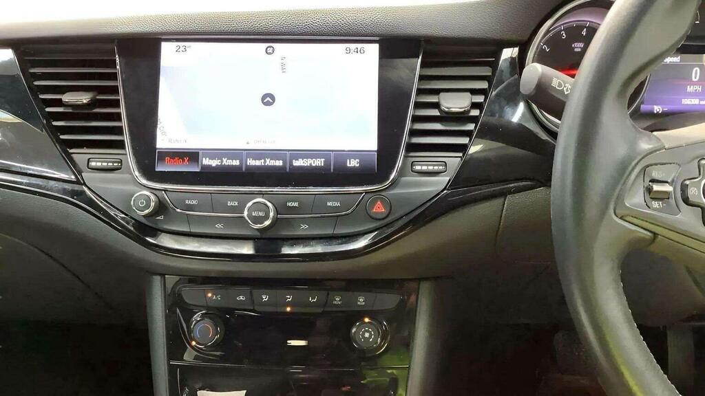 Vauxhall Astra Hatchback Black #7