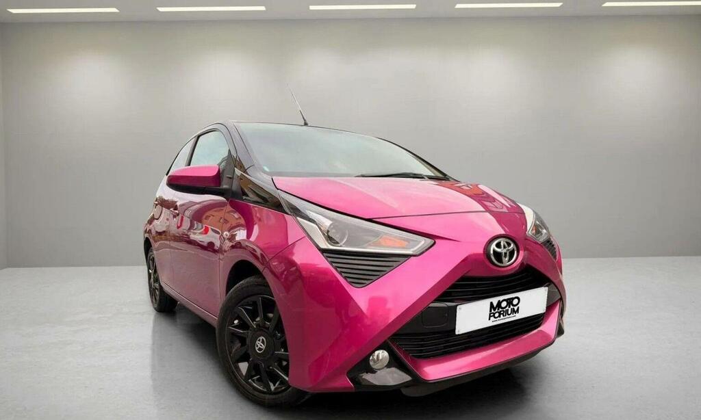 Toyota Aygo Hatchback 1.0 Vvt-i X-cite Euro 6 201868 Purple