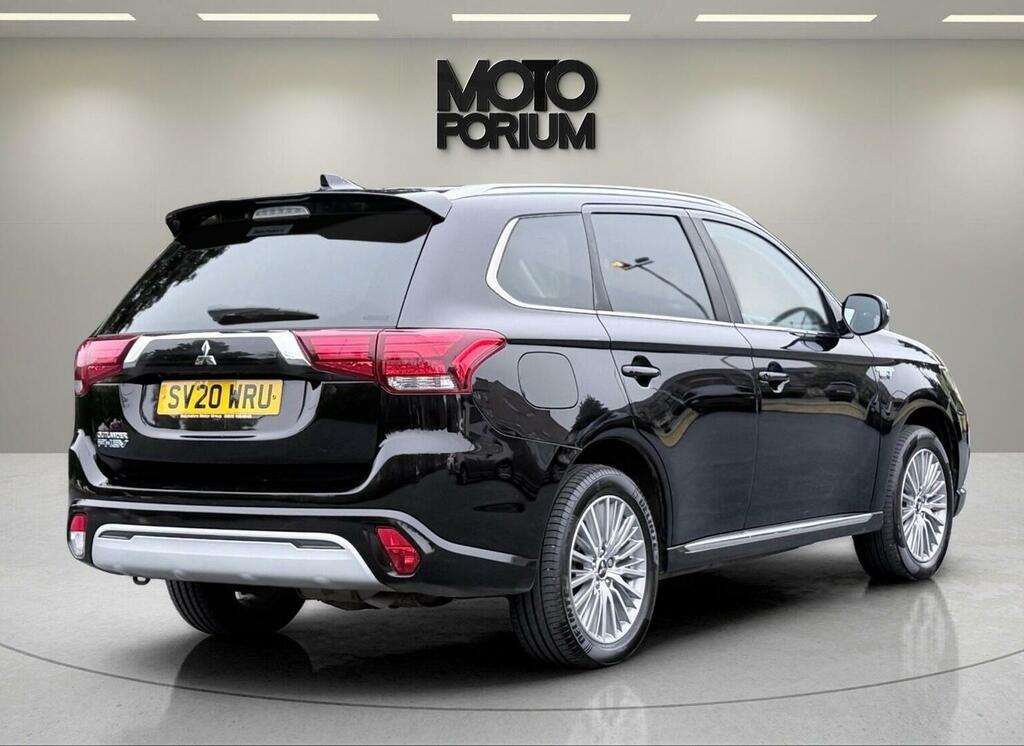 Mitsubishi Outlander 2.4 Phev Design White #15