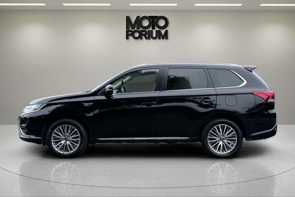 Mitsubishi Outlander 2.4 Phev Design White #9