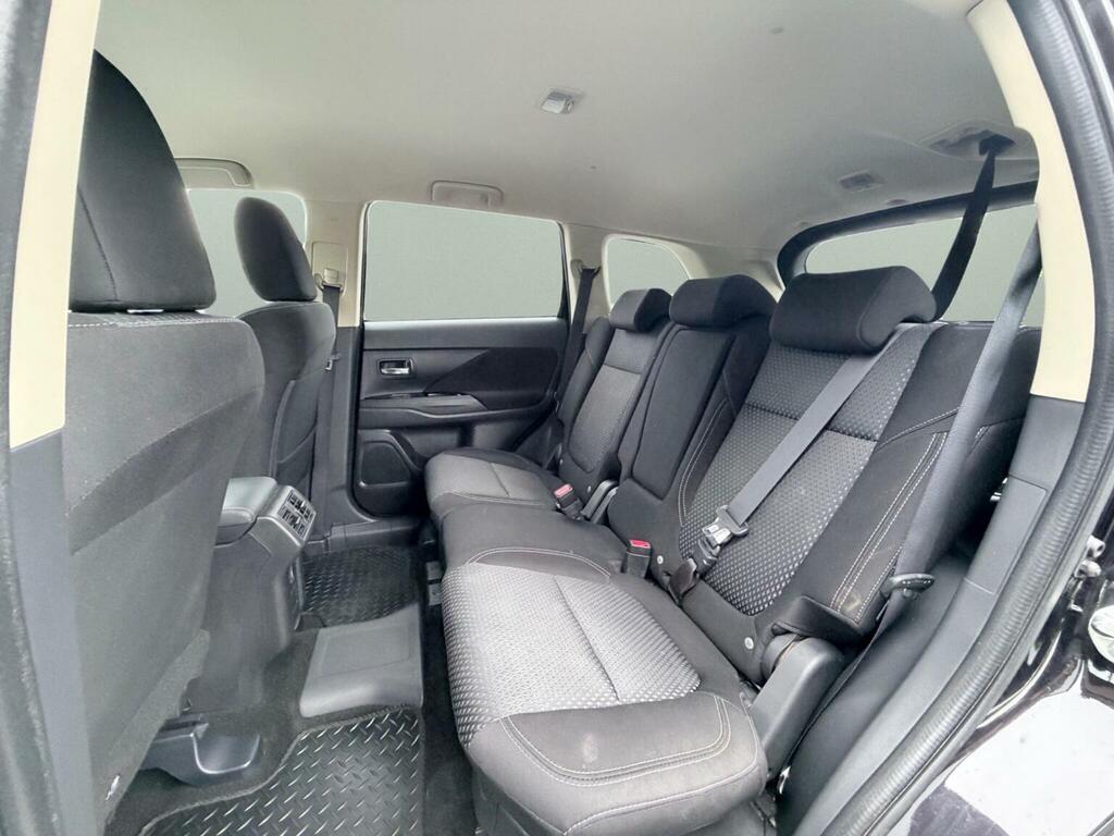 Mitsubishi Outlander 2.4 Phev Design White #27