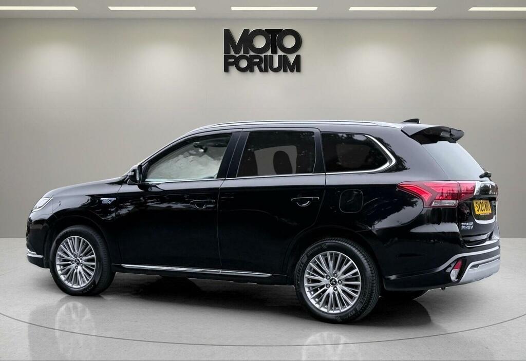 Mitsubishi Outlander 2.4 Phev Design White #8