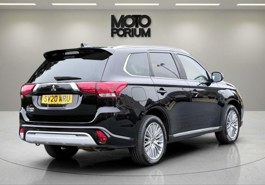Mitsubishi Outlander 2.4 Phev Design White #16