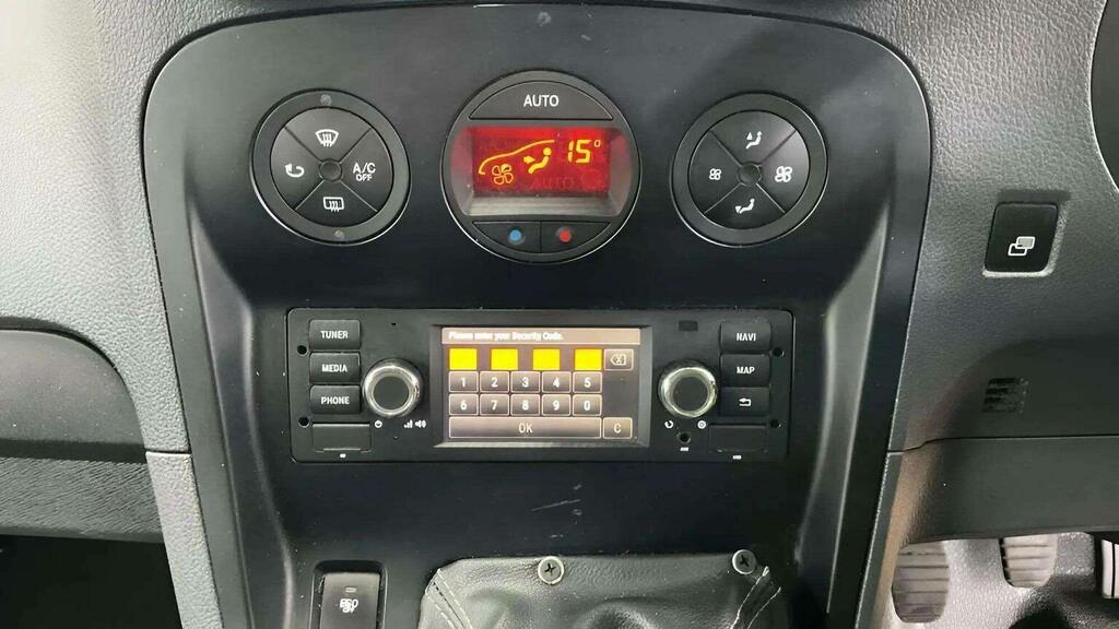 Mercedes-Benz CITAN Panel Van White #7