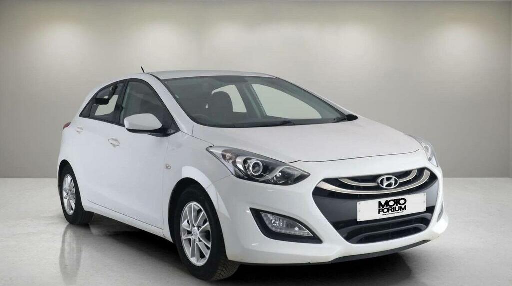 Hyundai I30 Hatchback 1.4 Active Euro 5 201464 White