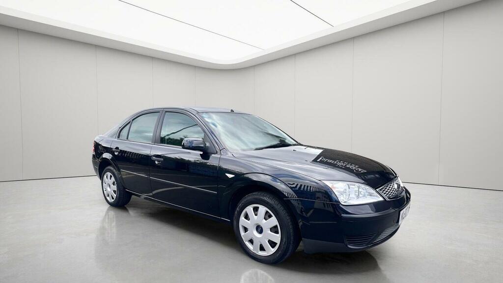 Ford Mondeo 1.8 Edge 16V 124 Bhp Silver #10