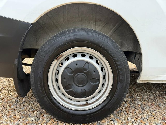 Ford Transit Custom Manual WP68VUL White #6
