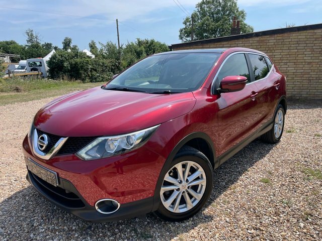 Nissan Qashqai Manual Red #3