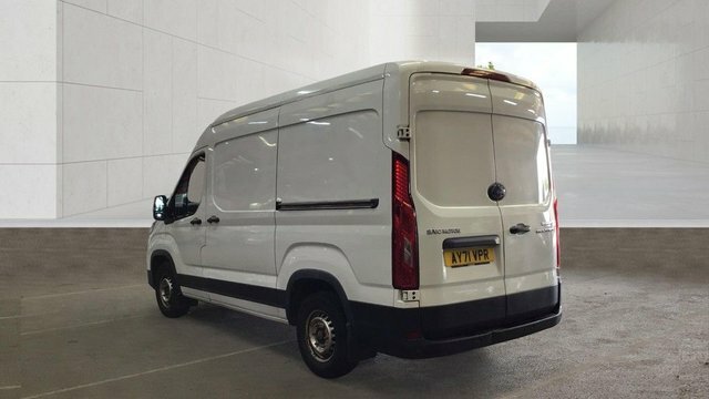 Maxus Deliver 9 Manual White #3