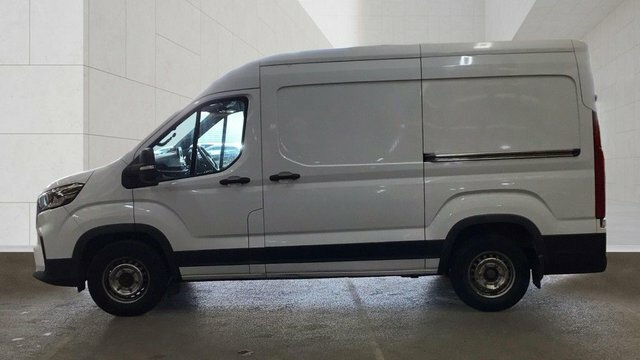 Maxus Deliver 9 Manual White #6