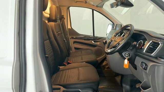 Ford Transit Custom Manual LE23KOB White #4
