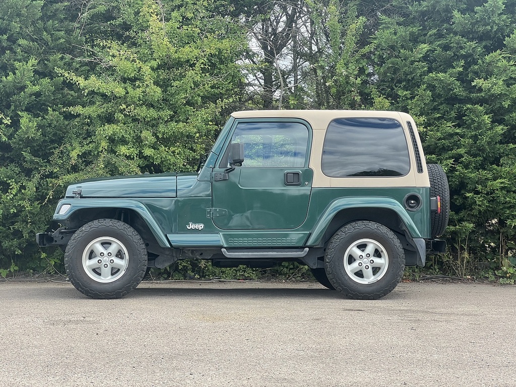 Jeep Wrangler Sahara Green #5