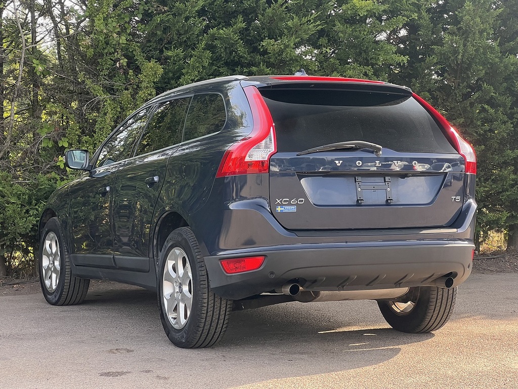 Volvo XC60 T5 Se Lux Blue #6
