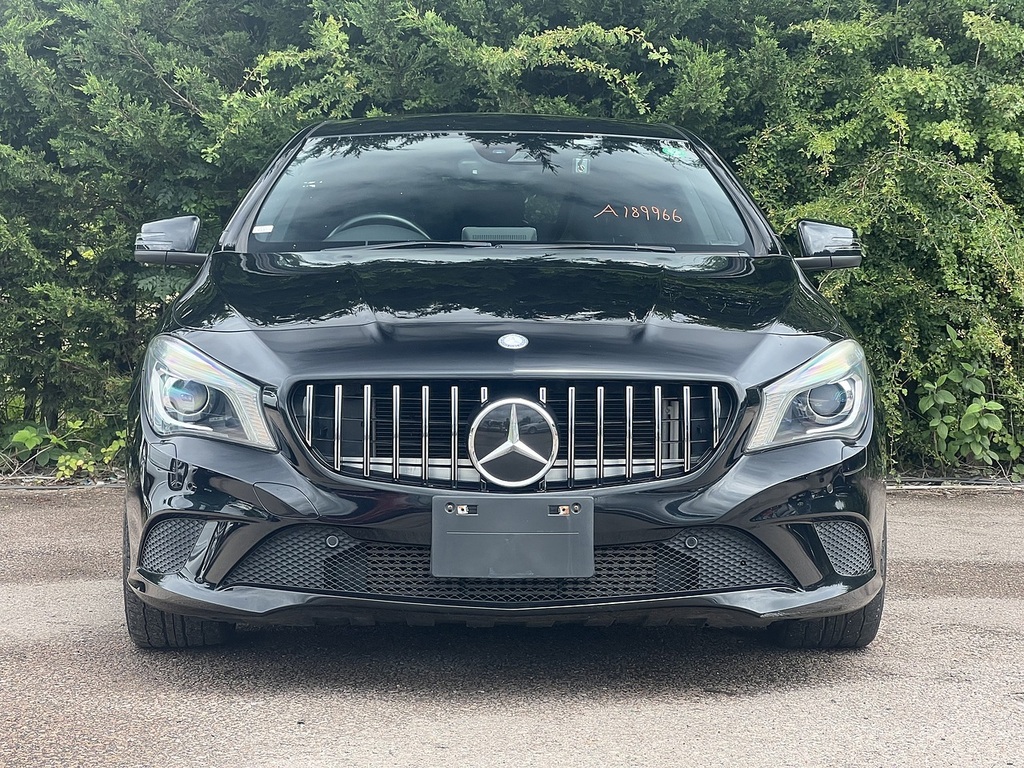 Mercedes-Benz CLA Class Cla180 Sport Black #4