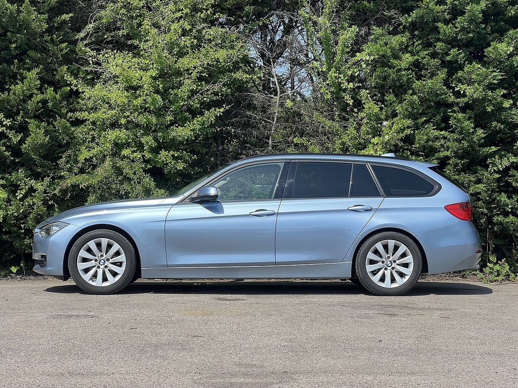 BMW 3 Series 320D Modern Touring   #5