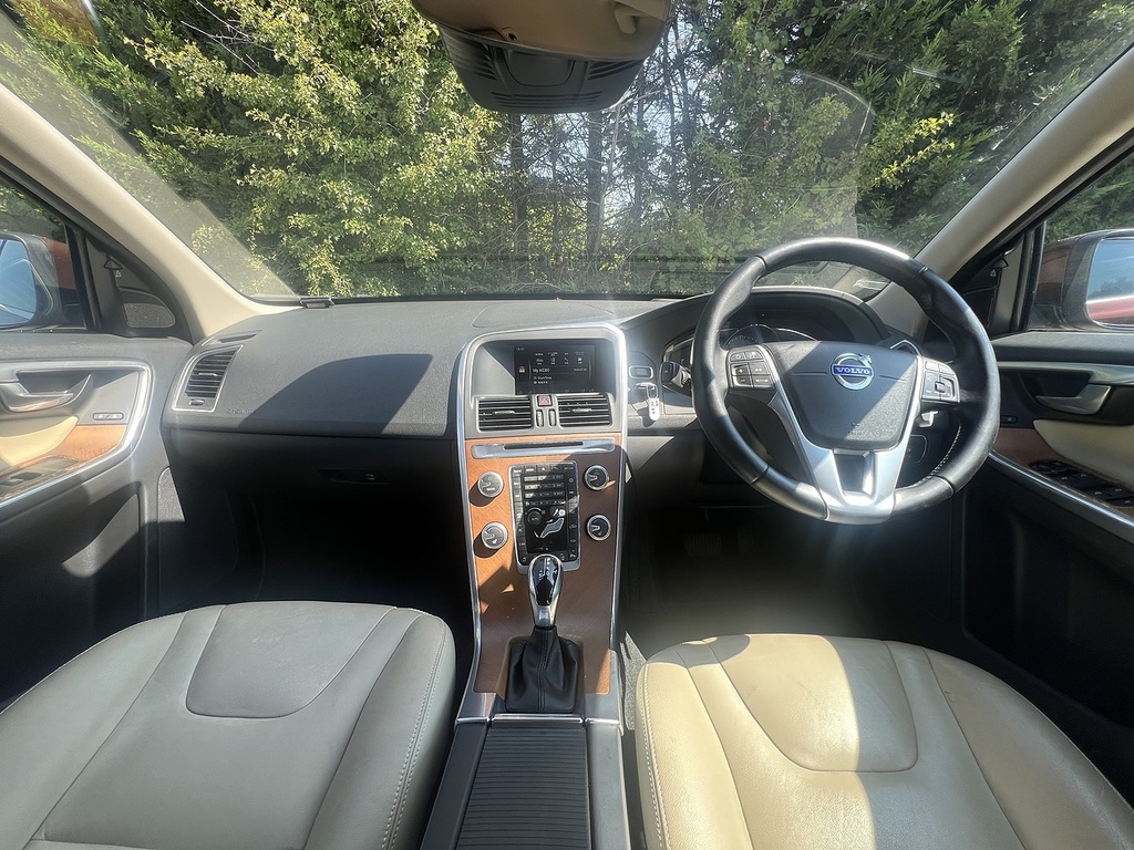 Volvo XC60 T5 Se Lux Nav Brown #2