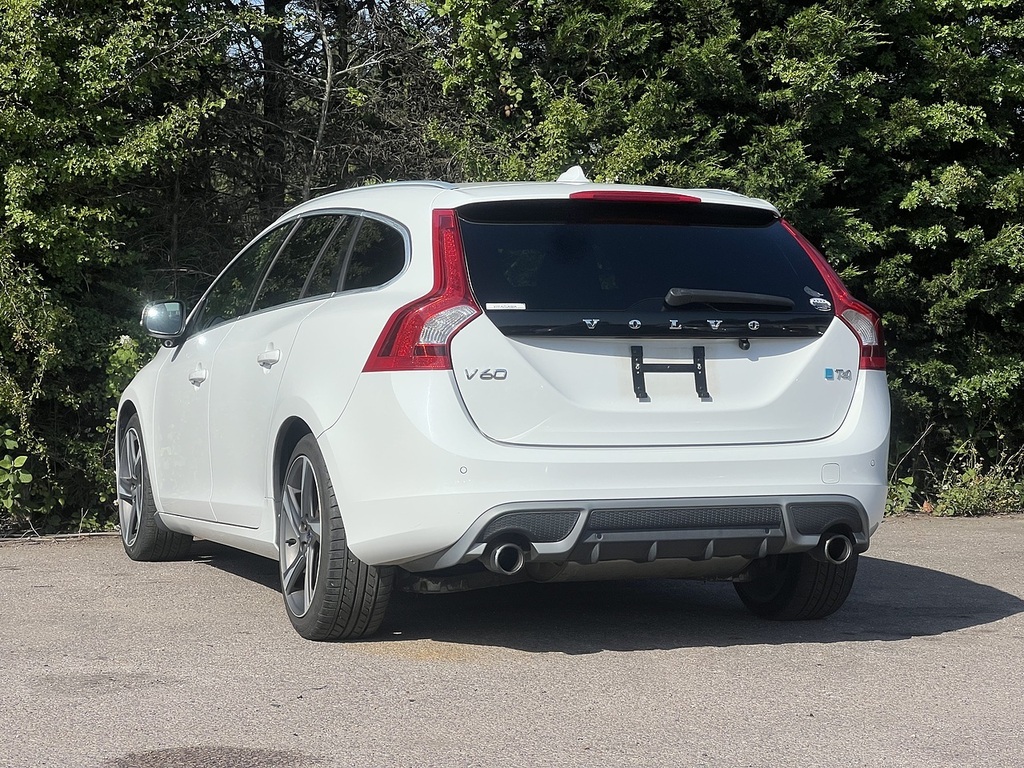 Volvo V60 T5 R-design White #6