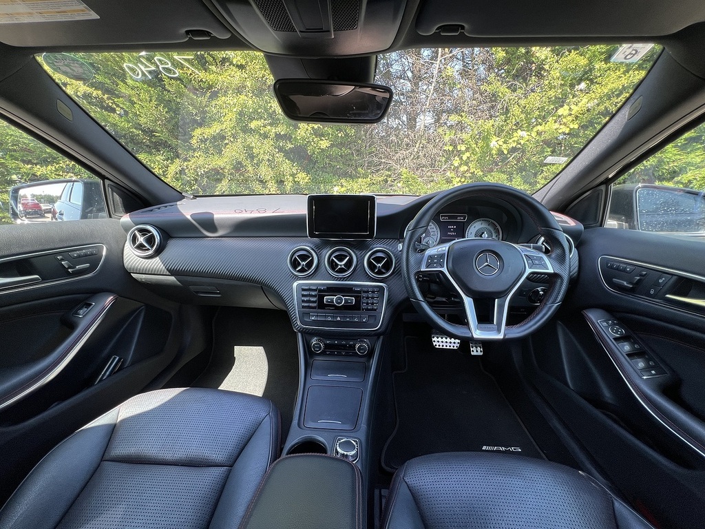 Mercedes-Benz A Class A200 Amg Night Edition Black #2