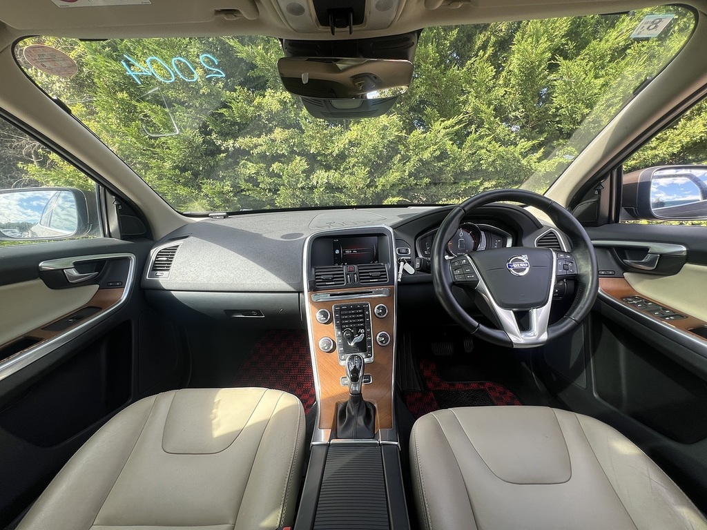 Volvo XC60 D4 Se Lux Nav Brown #2