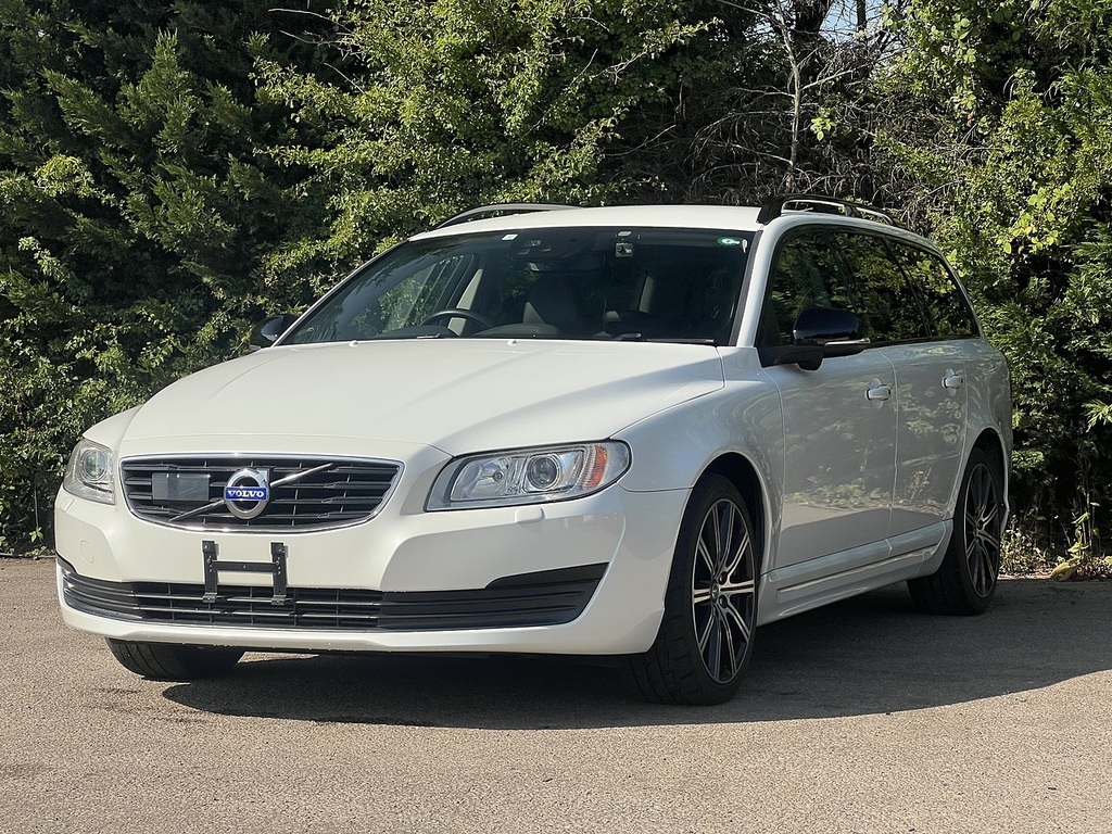 Volvo V70 T5 Dynamic Edition White #3