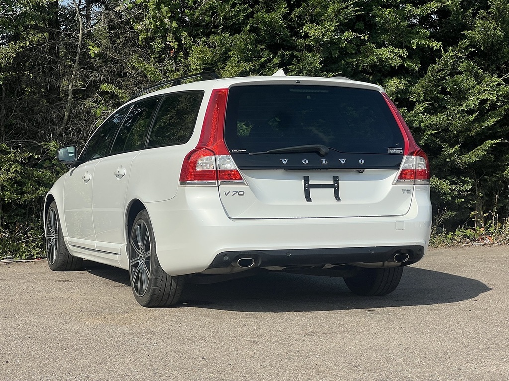 Volvo V70 T5 Dynamic Edition White #6