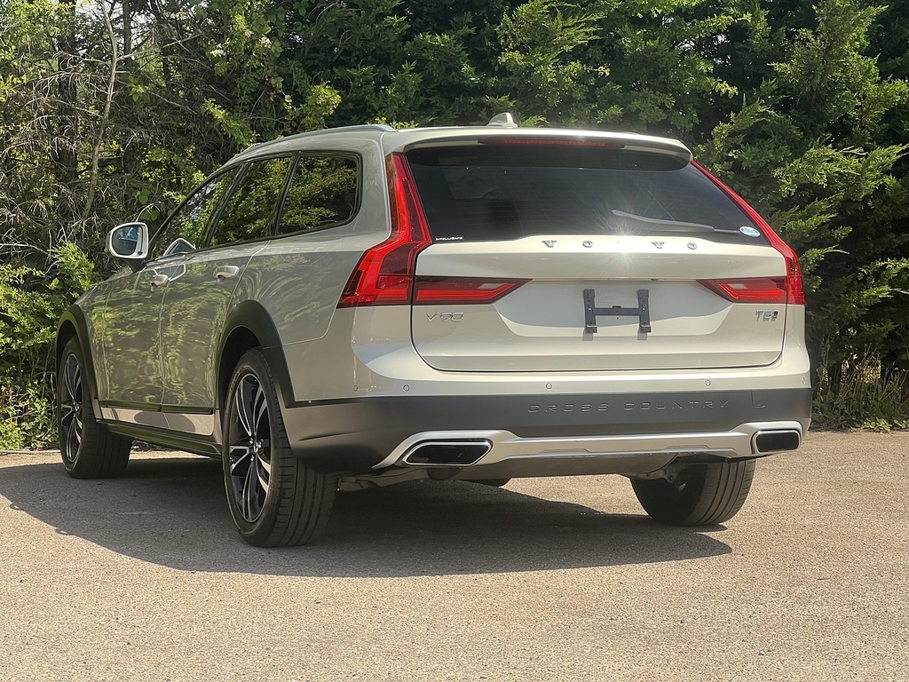 Volvo V90 Cross Country T5 Cross Country Awd Beige #6
