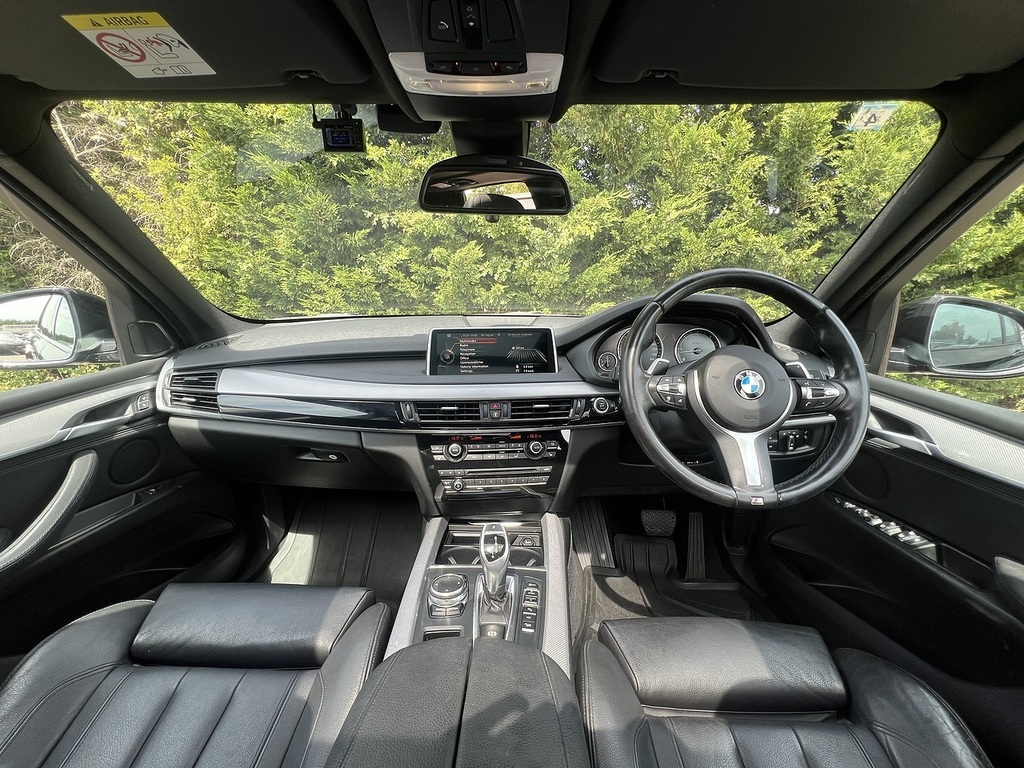 BMW X5 Xdrive35d M Sport Black #2